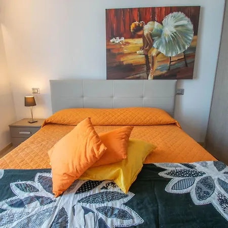 Apartamento Mit Panaoramaterrasse Und Pool By Interhome