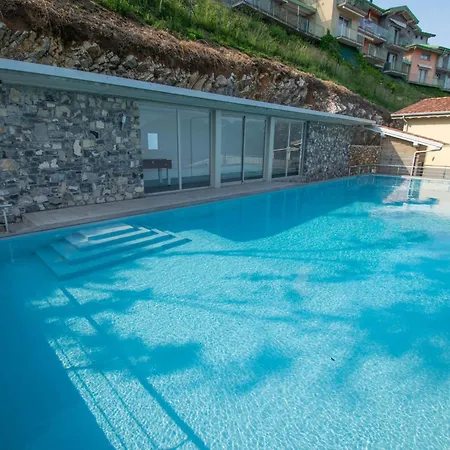 Mit Panaoramaterrasse Und Pool By Interhome